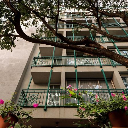 Bougainvilla Apartment Surat Exterior foto